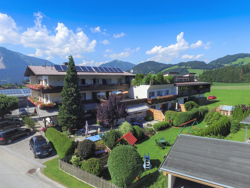 Angerer Alpine Suiten Und Familienappartements Tirol Райт  Экстерьер фото