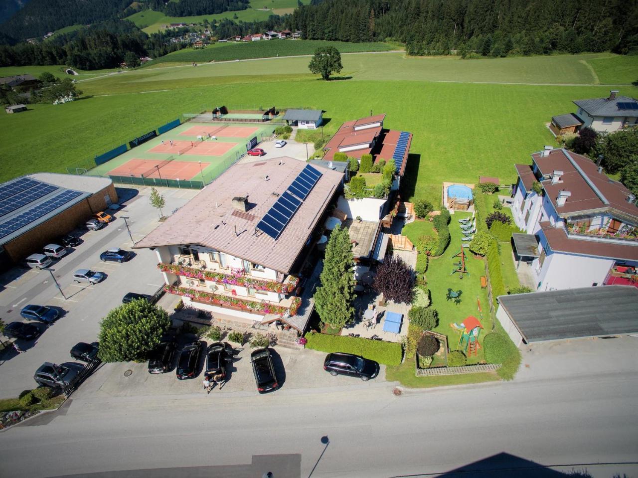 Angerer Alpine Suiten Und Familienappartements Tirol Райт  Экстерьер фото